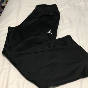 Jordan therma fit pants, L